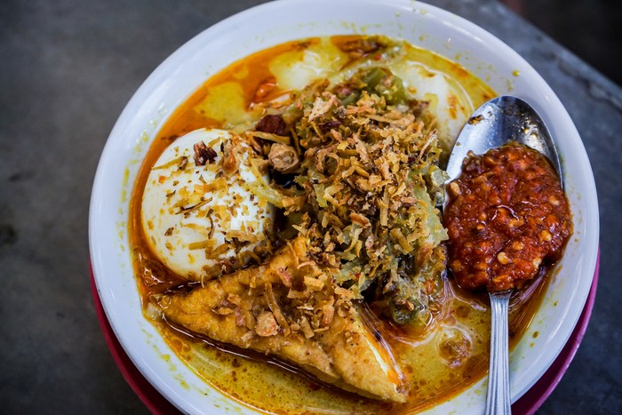 Lontong Sayur Betawi Jadi Menu Sarapan Favorit Warga Jakarta, Ini 4 Lauk Khasnya