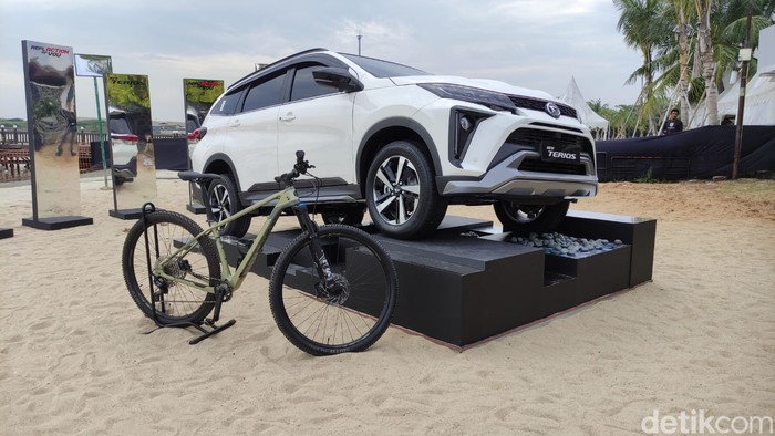 Daihatsu Terios baru resmi meluncur di Indonesia.