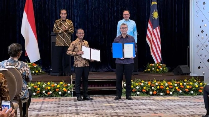 Indonesia-Malaysia Kerja Sama Promosi Investasi Indonesia dan Malaysia mmenandatangani sejumlah MoU kerja sama. Salah satunya kerja sama promosi investasi.