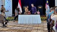 Penandatanganan MoU antara Indonesia dan Malaysia ini untuk memperkuat kerja sama investasi, dengan tujuan mendorong promosi investasi, menciptakan iklim investasi yang lebih baik, dan fokus pada sektor prioritas seperti hilirisasi industri, energi terbarukan, dan investasi berkelanjutan.  