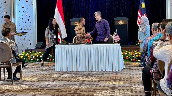 Indonesia dan Malaysia mmenandatangani sejumlah MoU kerja sama. Salah satunya kerja sama promosi investasi.