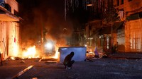Kementerian Kesehatan Palestina mengatakan sedikitnya enam orang dipindahkan ke rumah sakit untuk perawatan, termasuk tiga orang yang menderita luka tembak.  