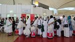 393 Jemaah Haji Gelombang 2 Tiba di Jeddah Kenakan Ihram