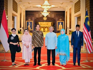 Jokowi dan Iriana Bertemu Raja Malaysia di Istana Negara Kuala Lumpur