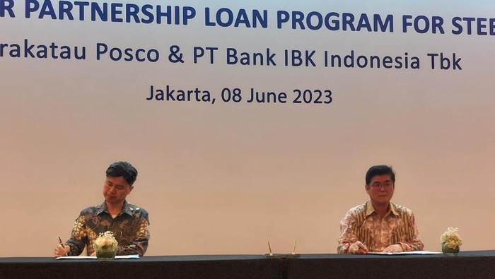 Krakatau Posco dapat pembiayaan