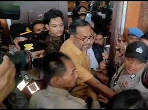 Ricuh Jelang Sidang Haris-Fatia, Sebagian Pengacara Sempat Tak Bisa Masuk