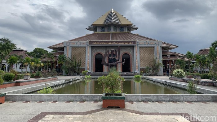 Masjid Kampus UGM
