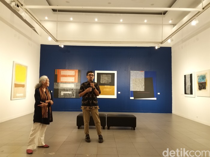 Pameran Retrospektif Nunung WS di Galeri Nasional Indonesia Pameran Retrospektif Nunung WS di Galeri Nasional Indonesia