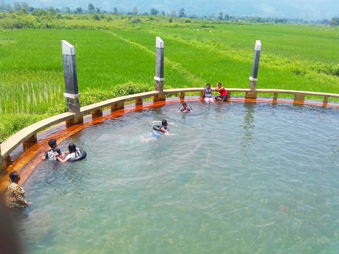 Pemandian Air Panas Tarutung (Foto: Instagram.com/msipahutar12)