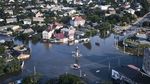 Penampakan dari Udara Banjir Akibat Jebolnya Bendungan di Ukraina