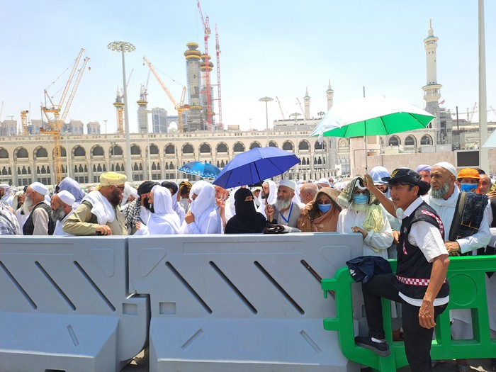petugas haji
