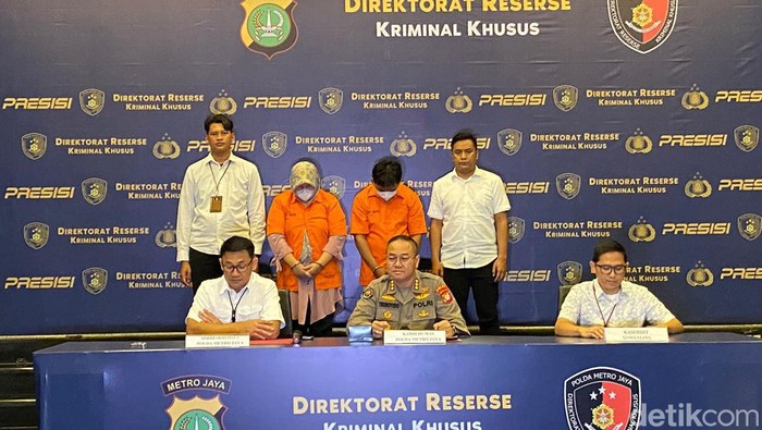 Polda Metro Jaya menangkap pasangan suami istri penyalur pekerja migran ilegal di Jakarta