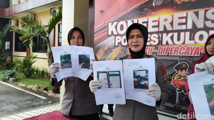 Polisi menunjukkan barang bukti kasus tewasnya wanita di dalam mobil di Mapolres Kulon Progo, DIY, Kamis (8/6/2023).