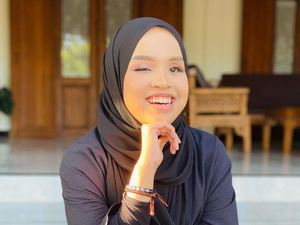 Momen Merdunya Putri Ariani Baca Al-Quran Braille