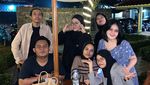 Putri Mandra, Tia Septiana Sekali Muncul Langsung Curi Perhatian