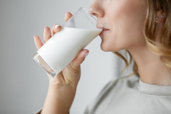 Hidrasi Tubuh Tak Hanya dengan Air Mineral, Bisa dengan 2 Minuman Ini