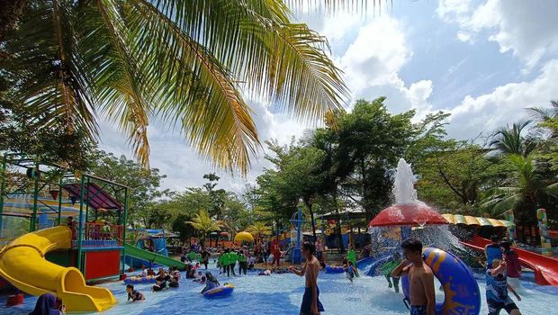 Waterboom OPI Jakabaring Waterboom OPI Jakabaring.
