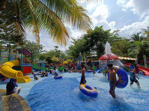 Waterboom OPI Jakabaring.