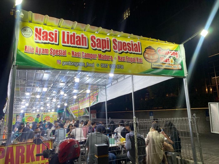 Yummy! Gurihnya Nasi Lidah dan Nasi Campur Madura di Senopati Yummy! Gurihnya Nasi Lidah dan Nasi Campur Madura di Senopati