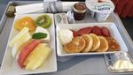 Akun Instagram Ini Khusus Menilai Makanan Pesawat dari Seluruh Dunia