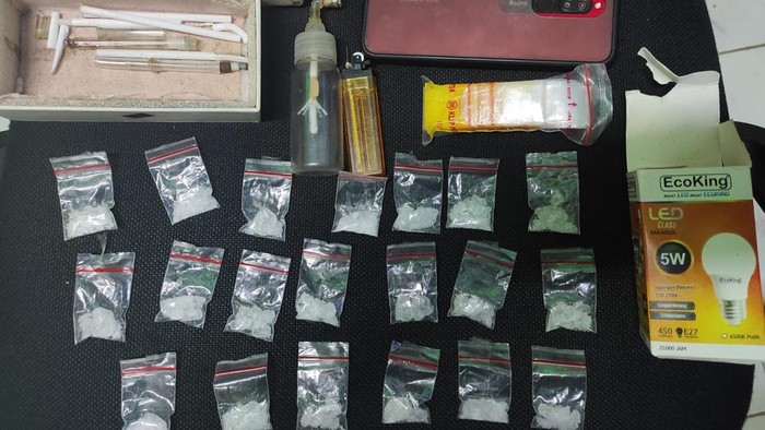 Barang bukti sabu di Manado yang diamankan polisi.