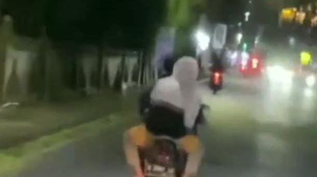 Begak paha di Kota Malang Begak paha di Kota Malang