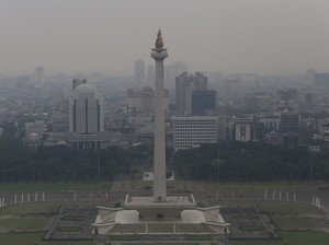 Kualitas Udara di Jakarta Awur-awuran, Bisa Begini Efek Kabut Polusi ke Paru