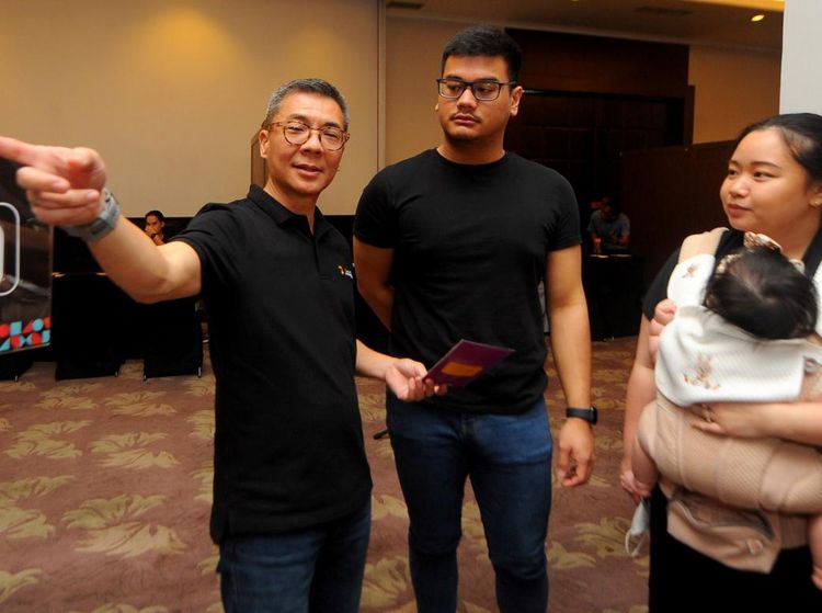 Edukasi Pengelolaan Keuangan untuk Pelaku Ekosistem Digital