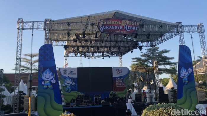 Festival Musik Surabaya Hebat
