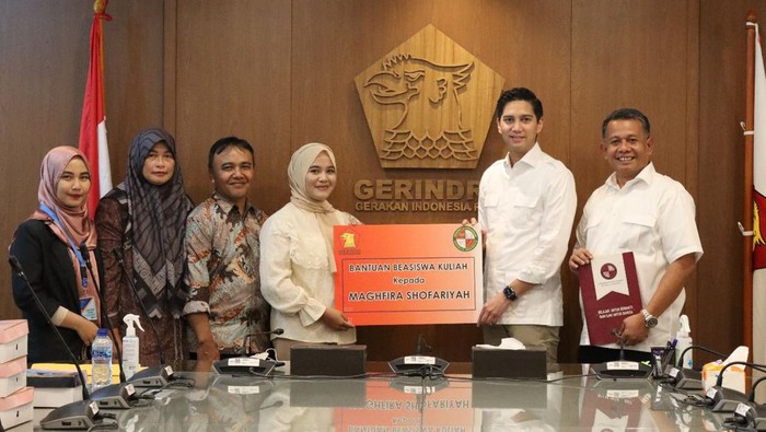 Gerindra beri beasiswa kuliah untuk Maghfira