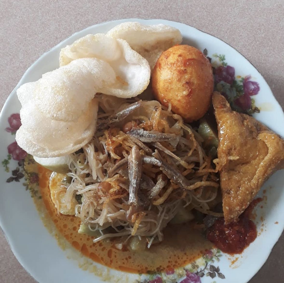 Gurih Mantap! Lontong Sayur Medan Enak di Jakarta Ada di Sini