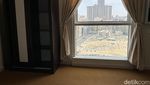 Ada Pemandangan Zamzam Tower dari Kamar Jemaah Haji di Makkah