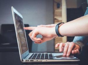 Menilik Rencana Marketplace Guru