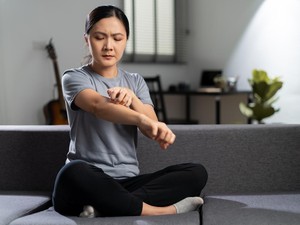 Badan Gatal-gatal Bentol Tanpa Sebab? Ini 10 Kemungkinannya