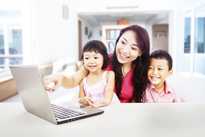 Ilustrasi Internet Sehat