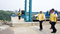 Bendungan ini juga memiliki potensi sebagai tujuan wisata air di Kabupaten Lebak serta pembangkit energi listrik sebesar 1,8 megawatt melalui Pembangkit Listrik Tenaga Mini Hidro (PLTMH).  