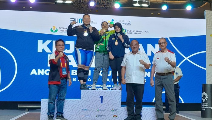 Selesai sudah Kejuaraan Nasional Angkat Besi Remaja dan Junior 2023. Tuan rumah Jawa Timur keluar sebagai juara.