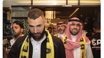 Kenapa Saudi? Karena ini adalah negara Muslim dan aku seorang Muslim dan aku selalu ingin tinggal di negara Muslim, sebut Benzema. Foto: Twitter