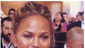 Diajak hangout sama rekan kerja di luar jam kantor. Foto: Instagram