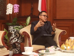 Bertemu Petinggi Kemendagri, MenPAN-RB Ungkap Ada Tukin Camat Rp 80 Juta