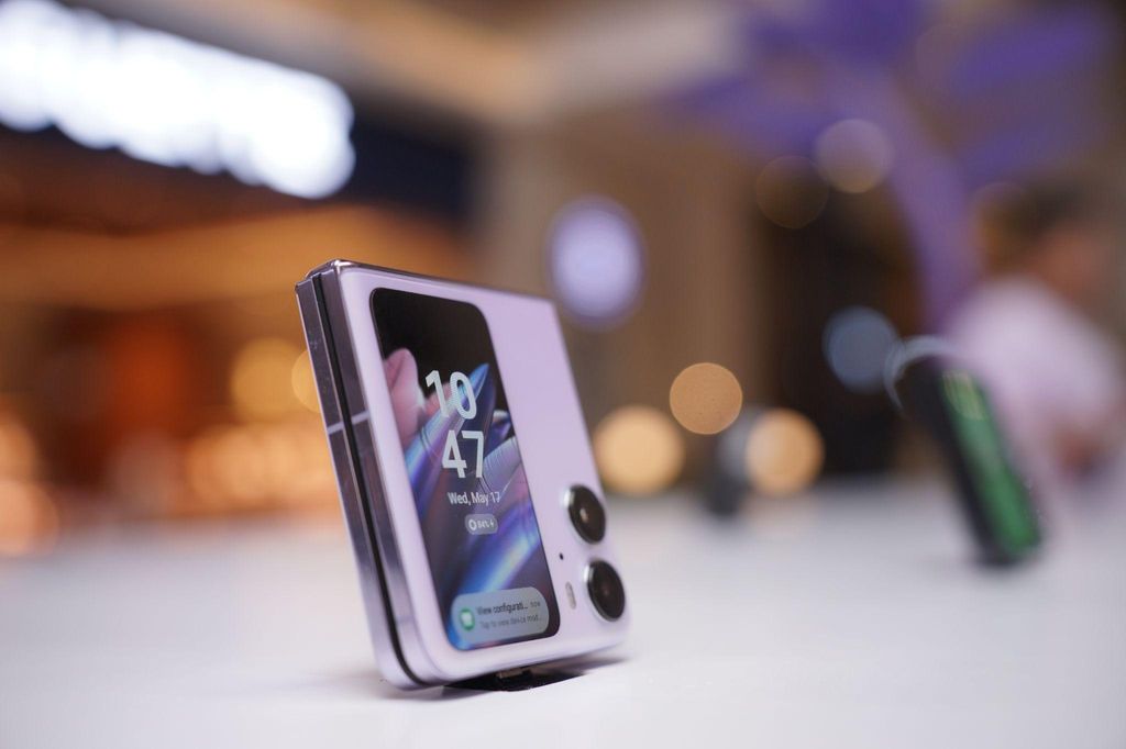 OPPO Find N2 Flip