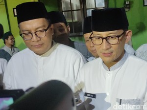 Kunjungi Ponpes Semarang, Sandiaga Ajak Santri Buka Lapangan Kerja