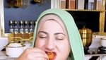 Momen Seru Tasyi Athasyia Saat Mukbang ASMR Nasi Padang dan Bakso