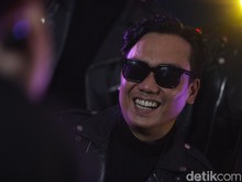 Dipa Cerita Jadi Bassist Dadakan di The Changcuters, Dulu Gitaris Dipa Cerita Jadi Bassist Dadakan di The Changcuters, Dulu Gitaris