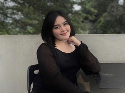 7 Potret Cantik Tia Septiana, Putri Kedua Mandra Si Doel yang Curi Atensi