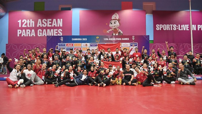 Tim para tenis meja Indonesia menjadi juara umum di ASEAN Para Games XII/2023 Kamboja