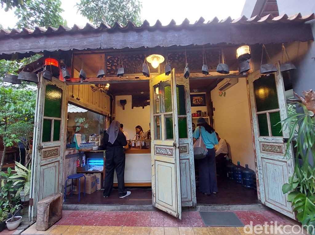 Togu Coffee Roastery di Tangsel