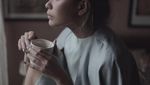 Adinia Wirasti, Aktris Cantik Ini Hobi Minum Teh