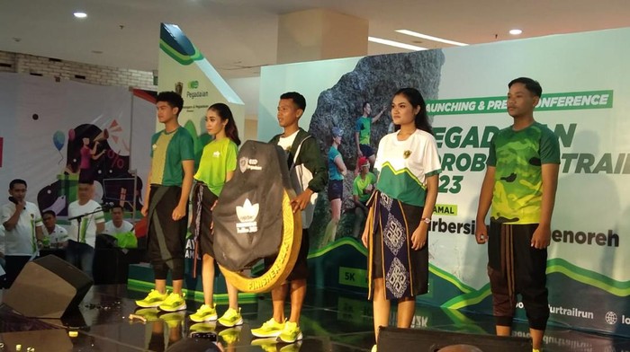 Launching jersey di Artos Mall.