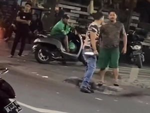 WNA yang Ngamuk-Bawa Sajam di Seminyak Bali Ditangkap